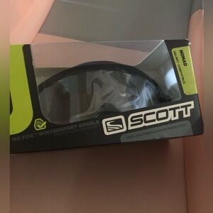 No Fog Winter Sport Goggles (New)